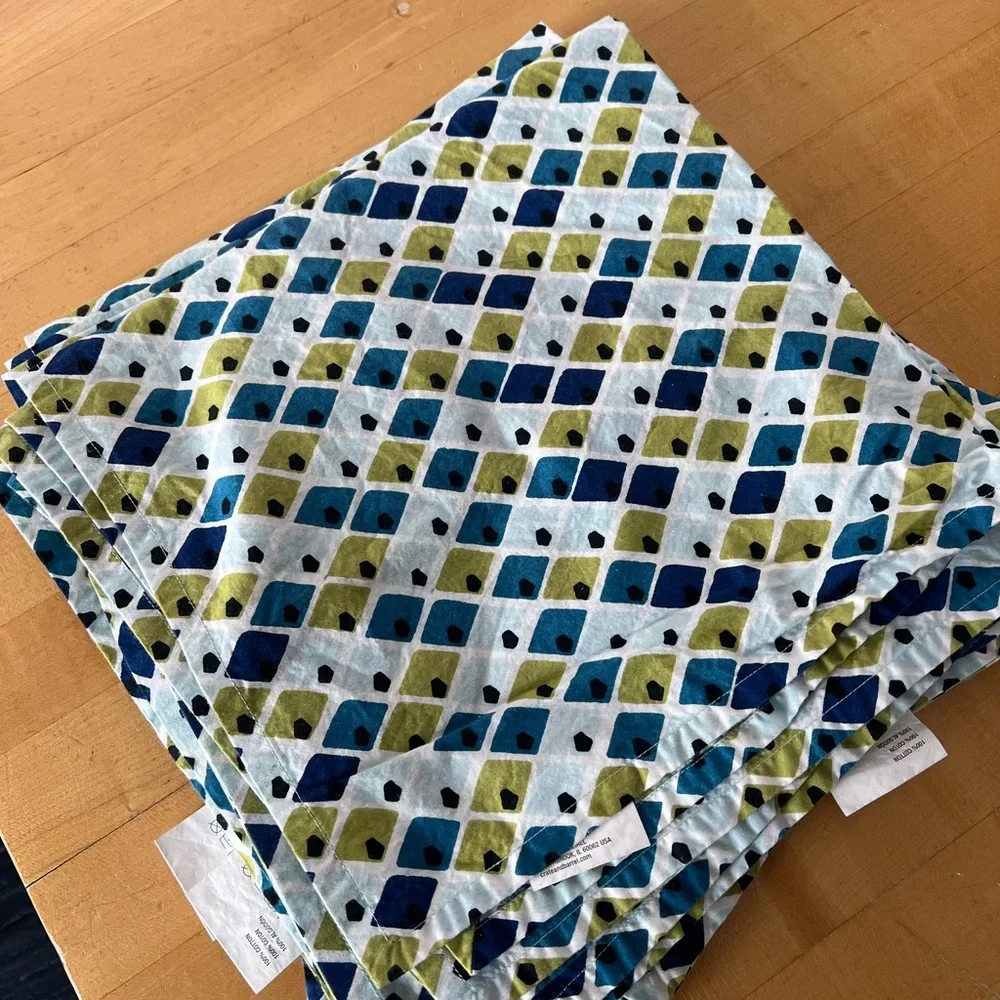8 Geometric Patterned Napkins Crate & Barrel Mid Mod